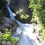 Bed & Breakfast St.leonhard 3*