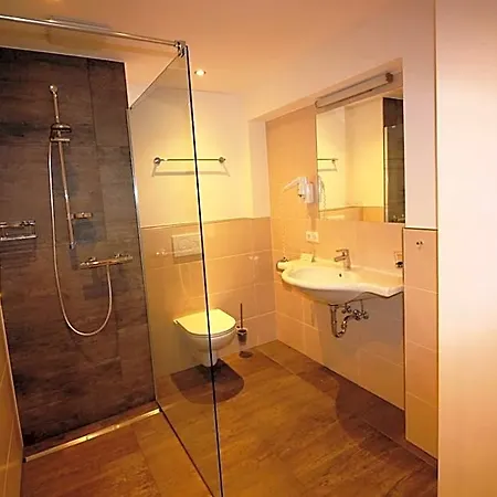 St.leonhard Bed & Breakfast 3*
