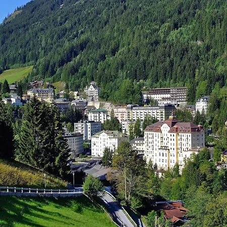 Frühstückspension St.leonhard 3*