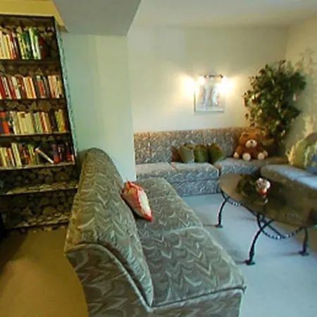 Bed & Breakfast St.leonhard