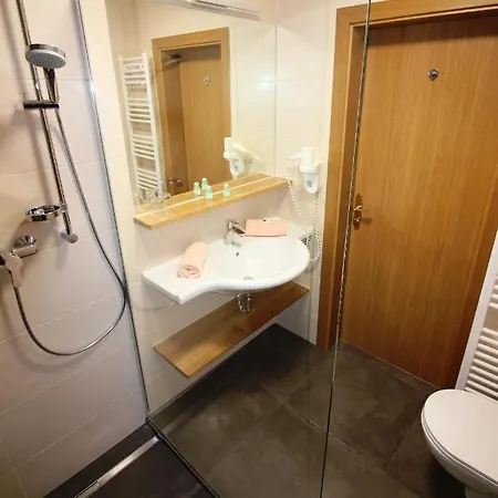 St.leonhard Отель типа 