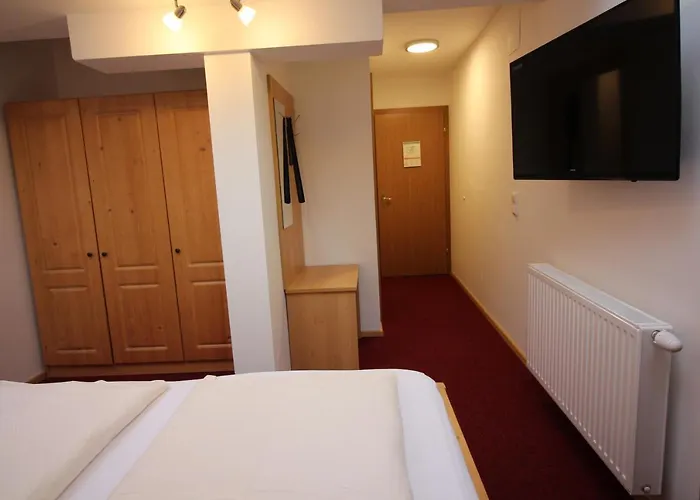 St.leonhard Bed & Breakfast 3*